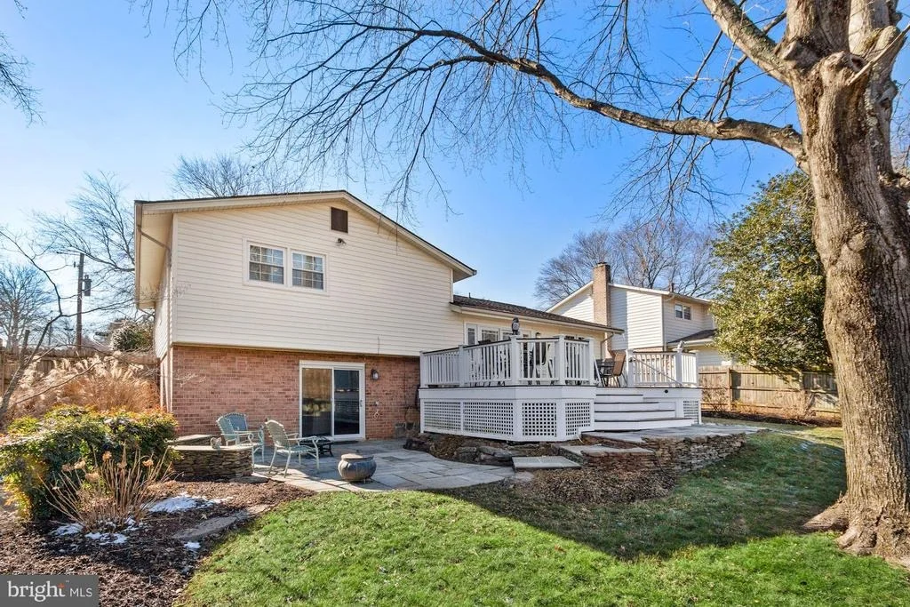 Photo of 11701 GREENLANE DRIVE