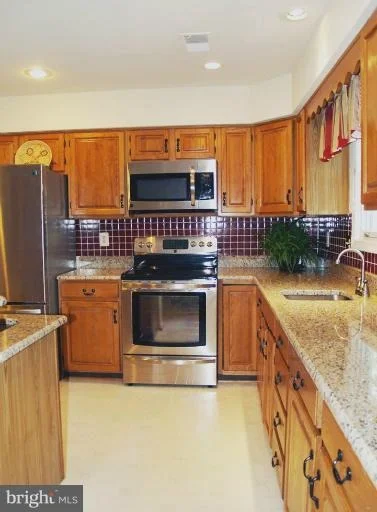 Photo of 43673 SUMMERWOOD CIRCLE