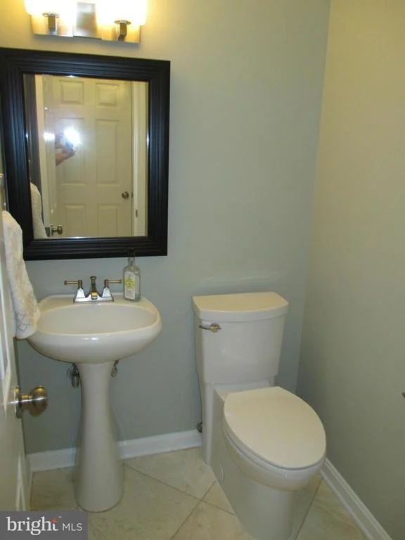 Photo of 907 SAINT EVA LANE