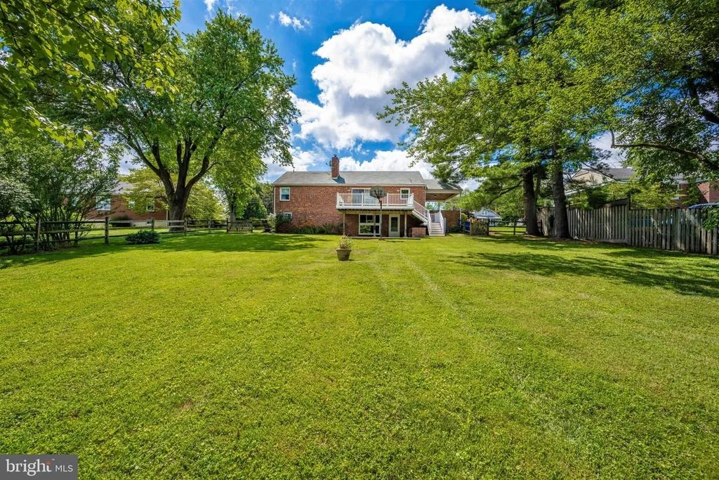 Photo of 25805 RIDGE ROAD