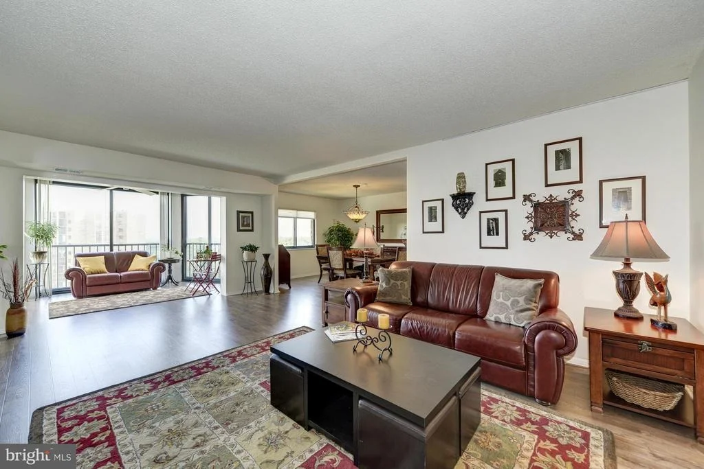 Photo of Unit 908 at 5902 MOUNT EAGLE DRIVE