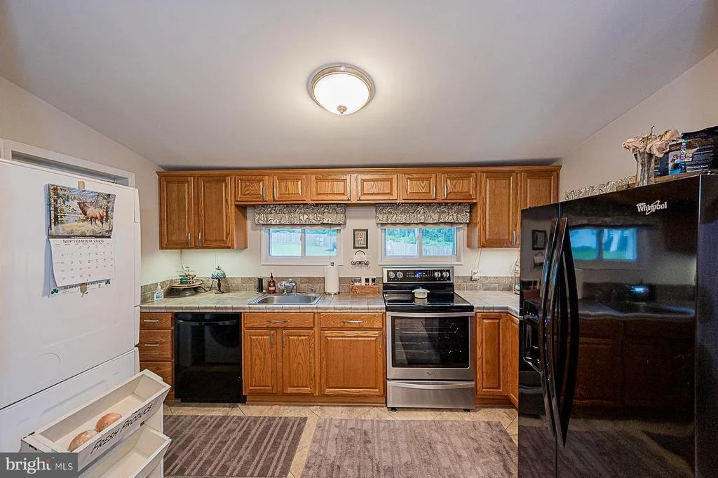 Photo of 8013 TELEGRAPH ROAD