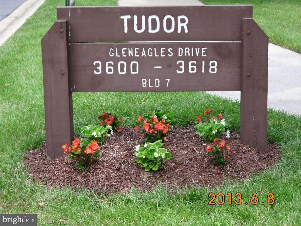 Photo of Unit 72H at 3618 GLENEAGLES DRIVE
