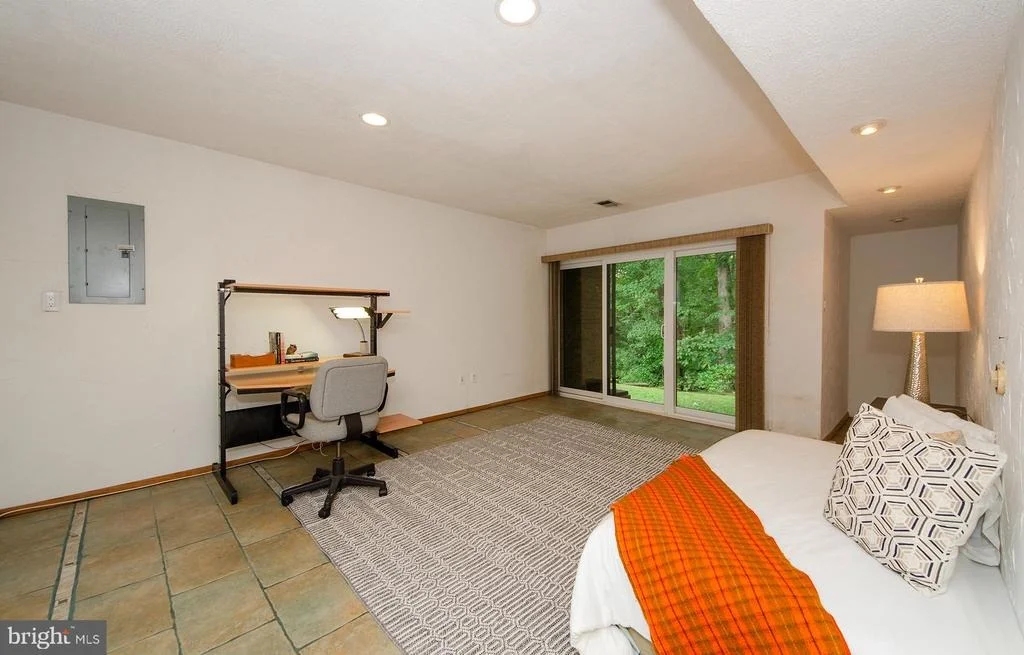 Photo of 1430 WOLFTRAP RUN ROAD