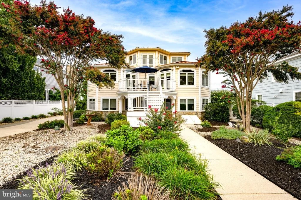Photo of 632 PILOTTOWN ROAD