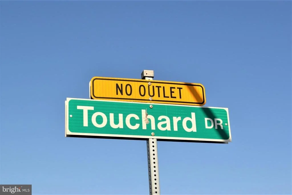 Photo of 1504 TOUCHARD DRIVE