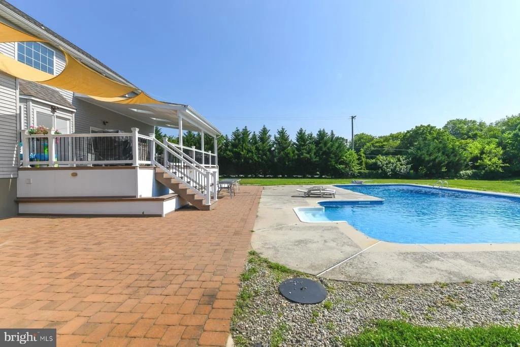 Photo of 106 KIRSCHLING DRIVE