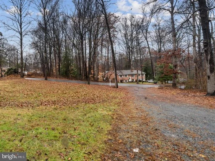 Photo of 7013 TRAILS END ROAD