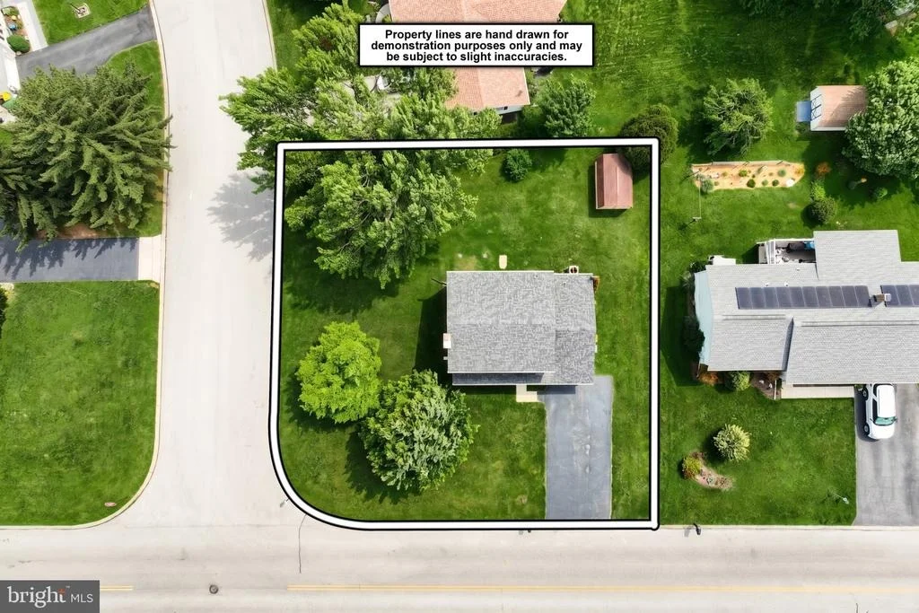 Photo of 27 COLONIAL DRIVE
