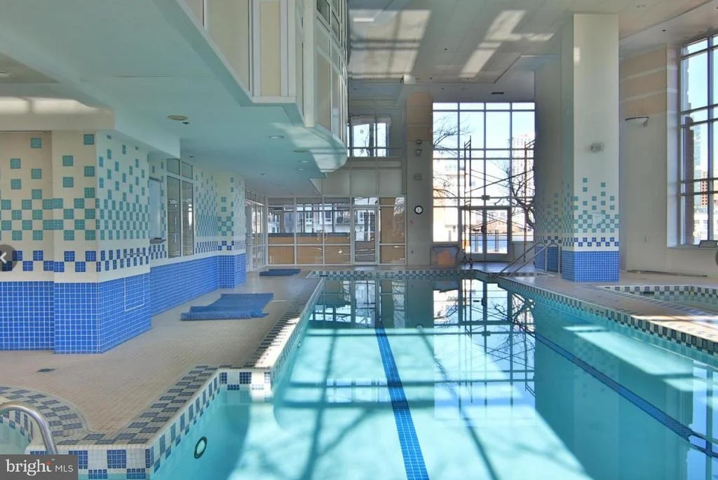 Photo of Unit 306 at 100 HARBORVIEW DRIVE