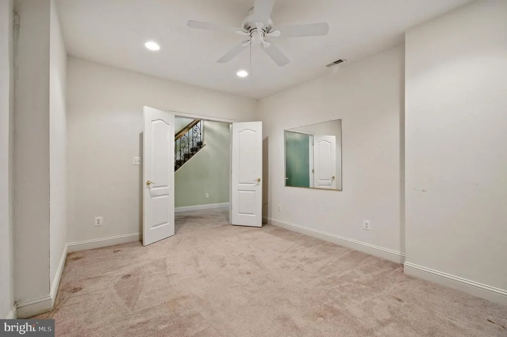 Photo of 1002 COVINGTON WAY