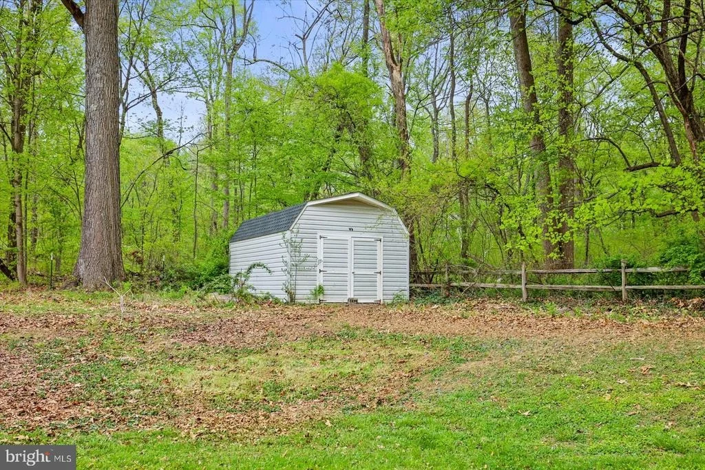 Photo of 1426 RIDGE ROAD