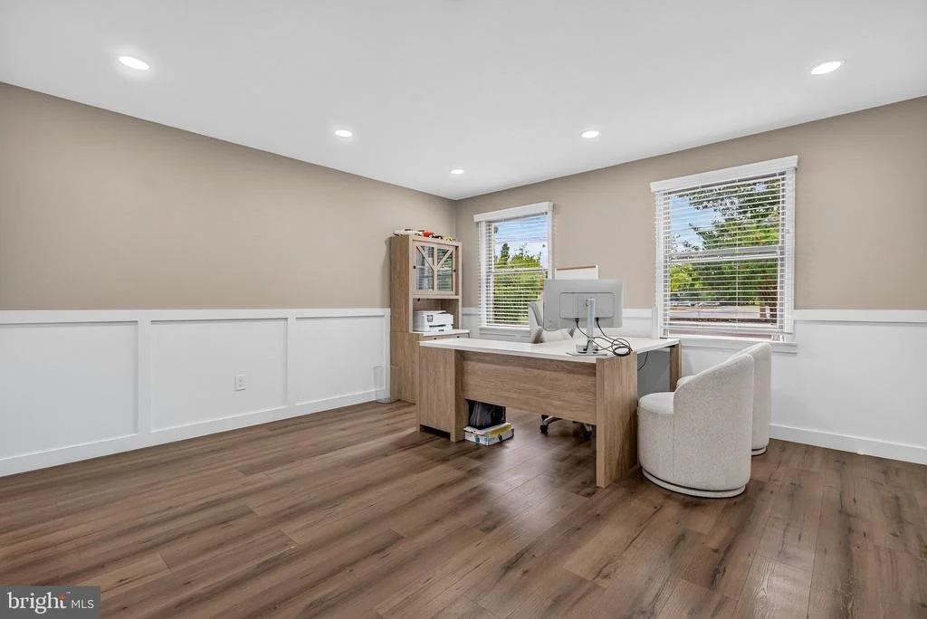 Photo of 1102 SPRINGDALE ROAD