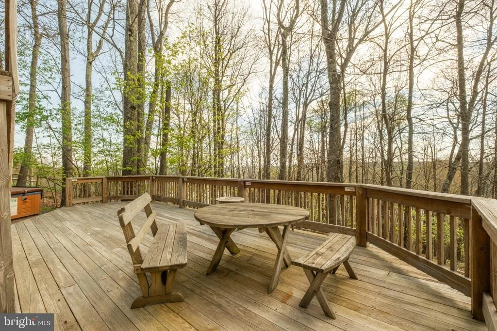 Photo of 206 HIGHLINE DRIVE
