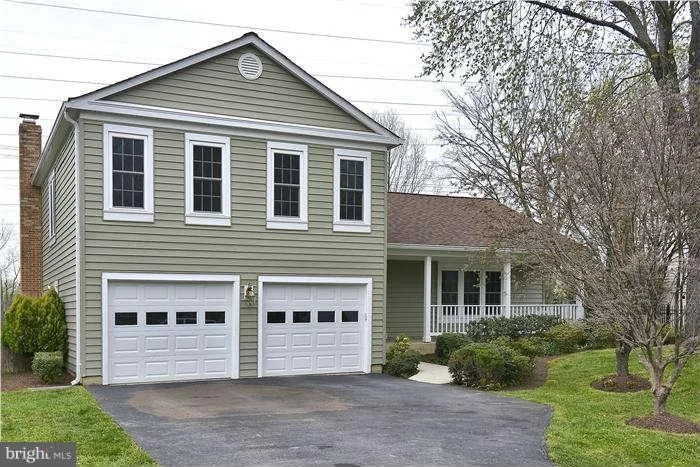 Photo of 17312 EVANGELINE LANE