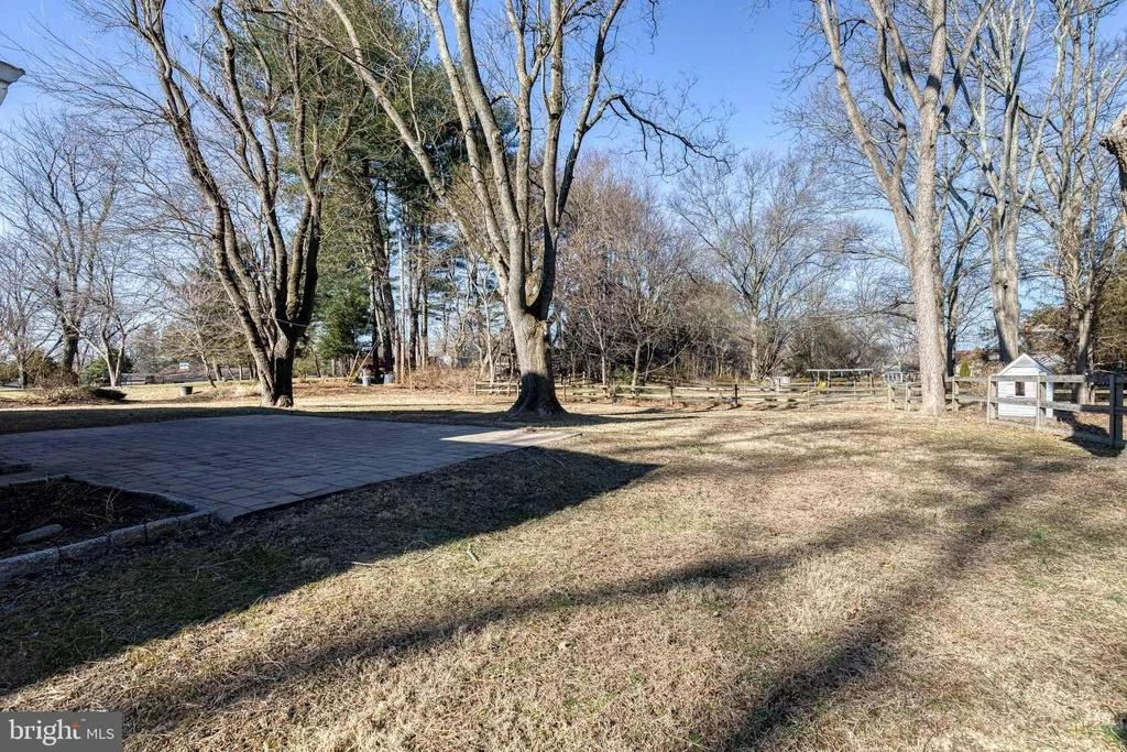 Photo of 9358 MELLENBROOK ROAD