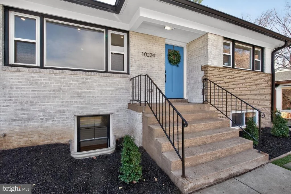 Photo of 10224 GREEN FOREST DRIVE