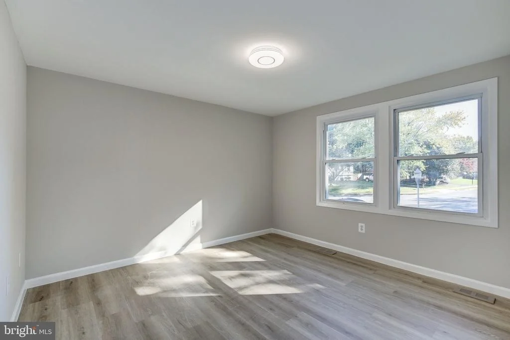 Photo of 1377 ROLLINGHOUSE DRIVE