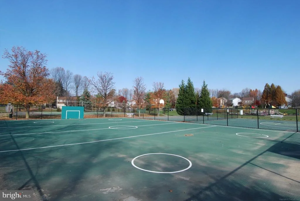 Photo of 3024 MEMORY LANE