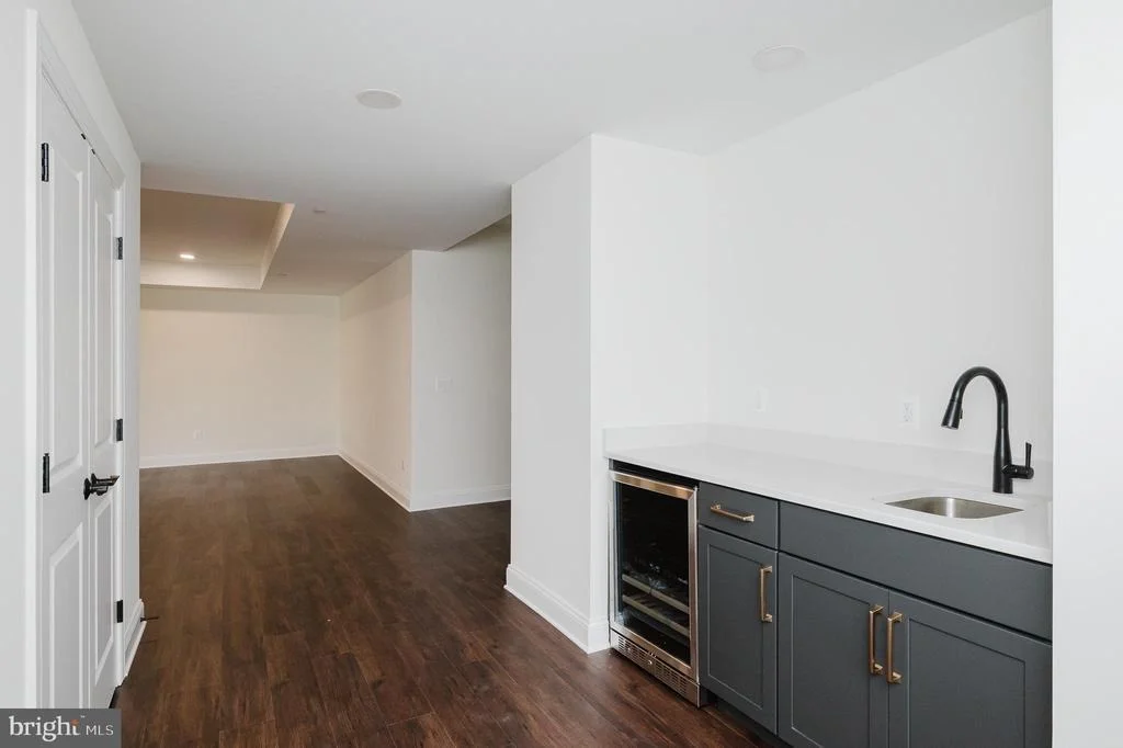 Photo of 1709 LAUREL BROOK ROAD
