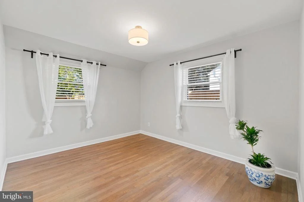 Photo of 12602 HOLDRIDGE ROAD