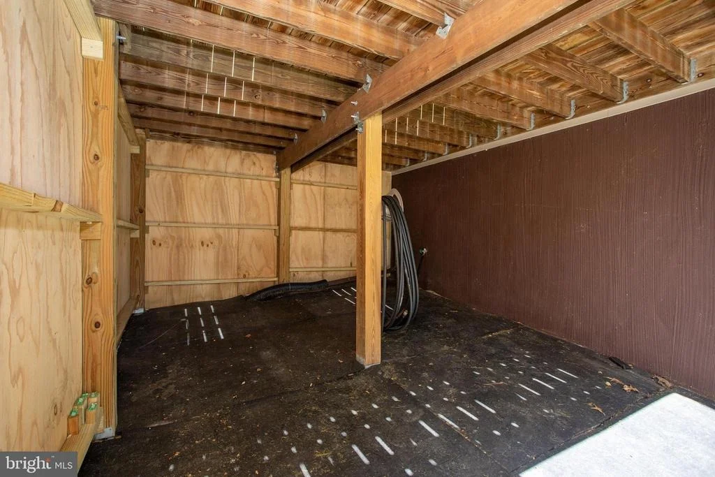 Photo of 540 THUNDERBIRD DRIVE