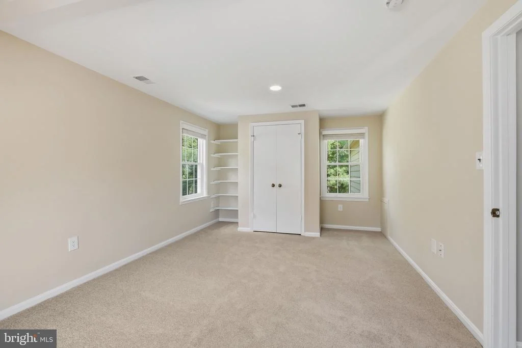 Photo of 1429 LONGHILL DRIVE