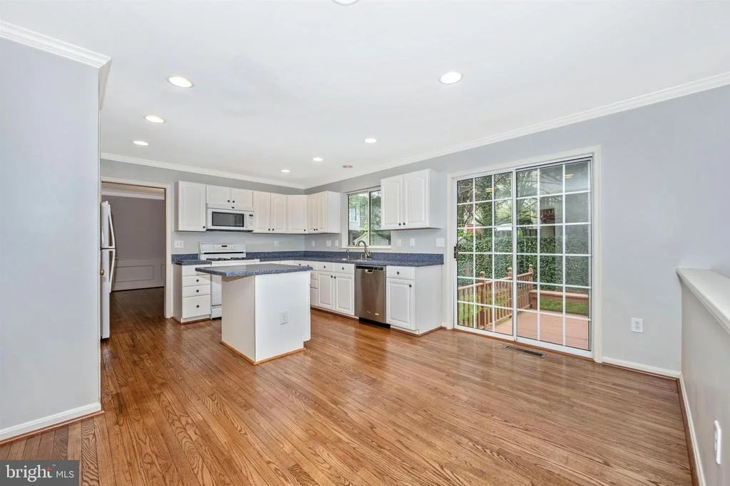 Photo of 21206 EMERALD DRIVE