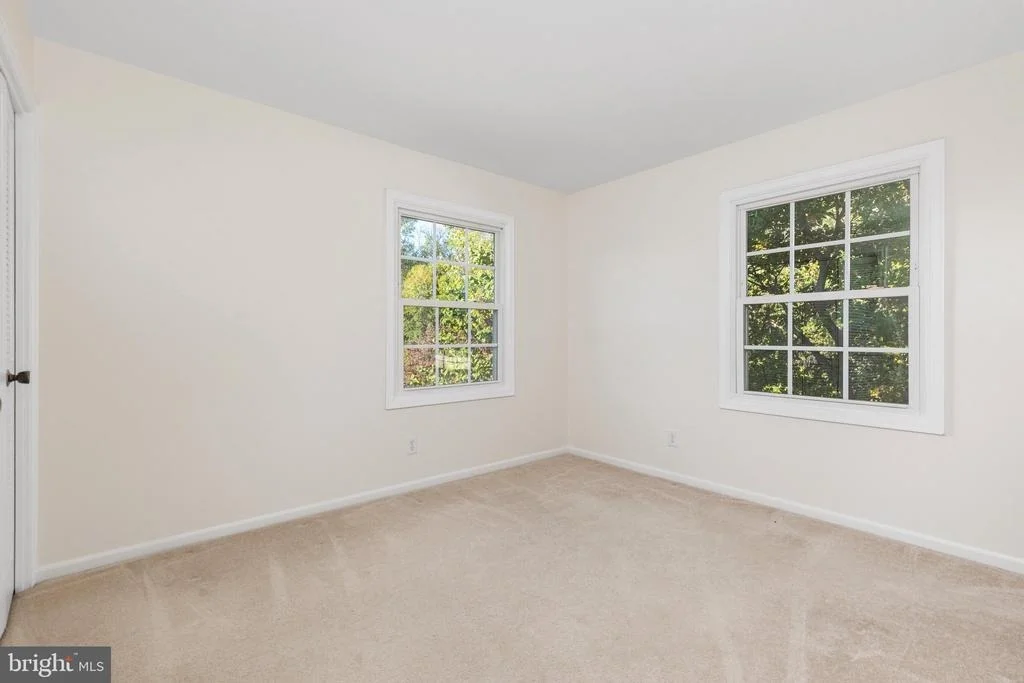 Photo of 327 RIDGE AVENUE
