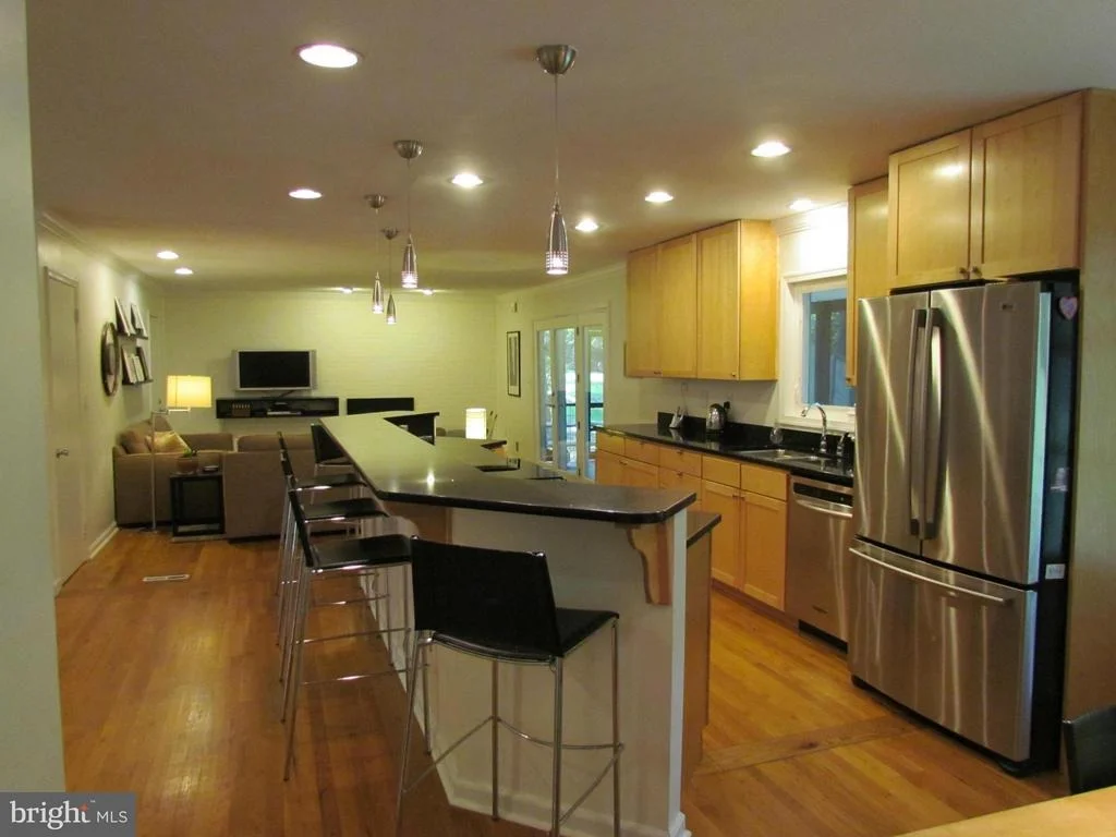 Photo of 9906 MCINTOSH DRIVE
