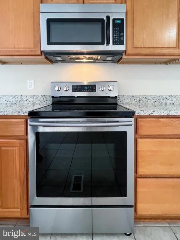 Photo of 1800 LAWNVIEW DRIVE
