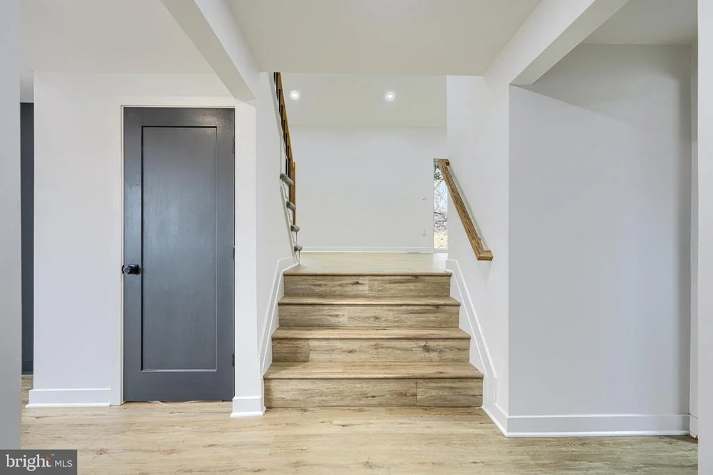 Photo of 2802 STEELE ROAD