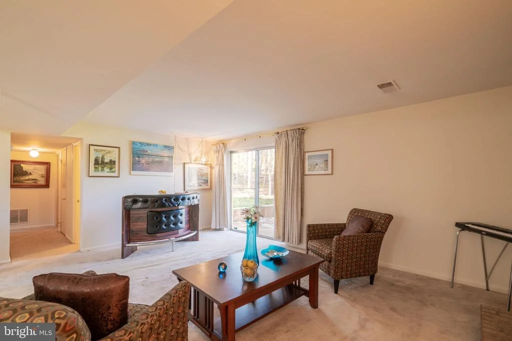 Photo of 4709 IRIS PLACE