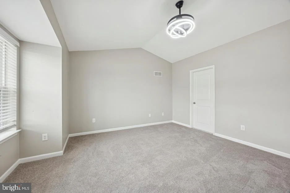Photo of 640 JACOBSEN CIRCLE