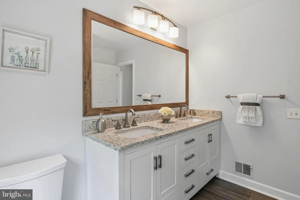 Photo of 9202 MOON RIVER COURT