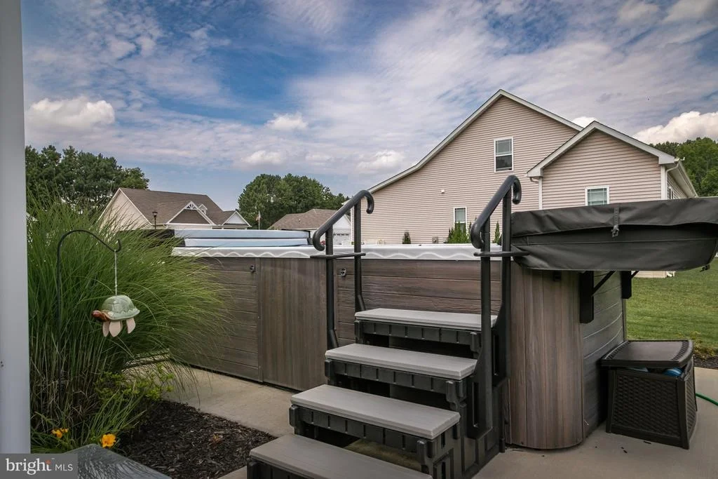 Photo of 30689 LEDNUM DRIVE
