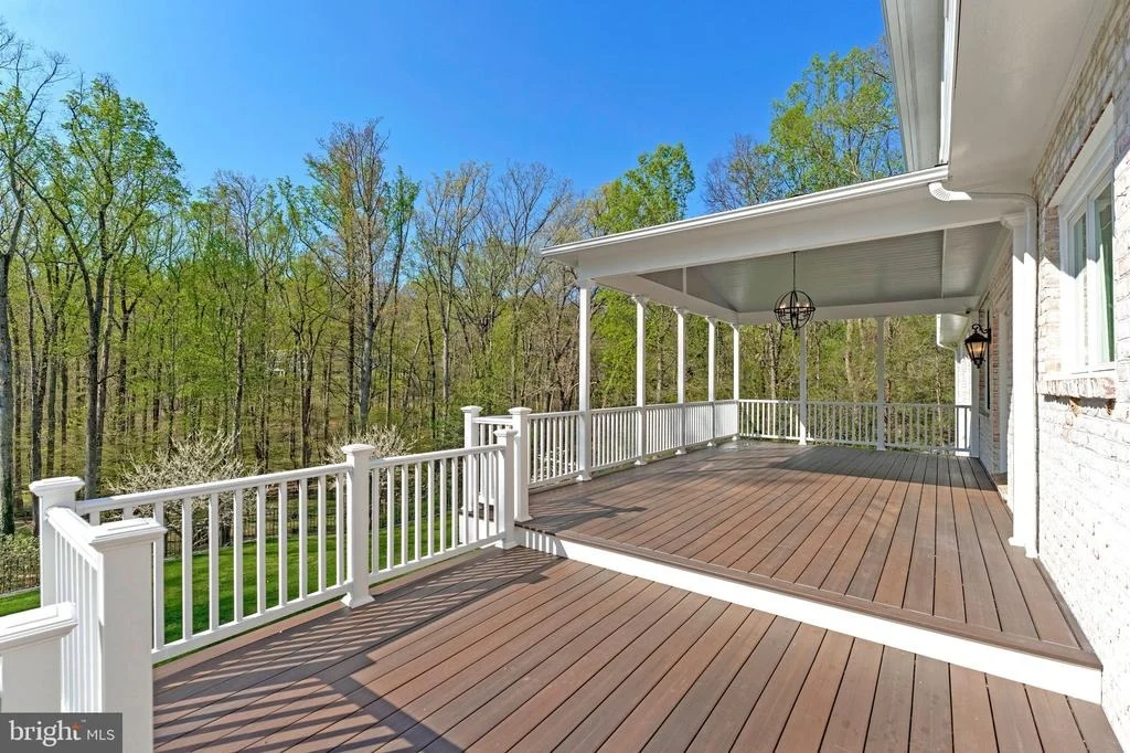 Photo of 8611 BROOK ROAD