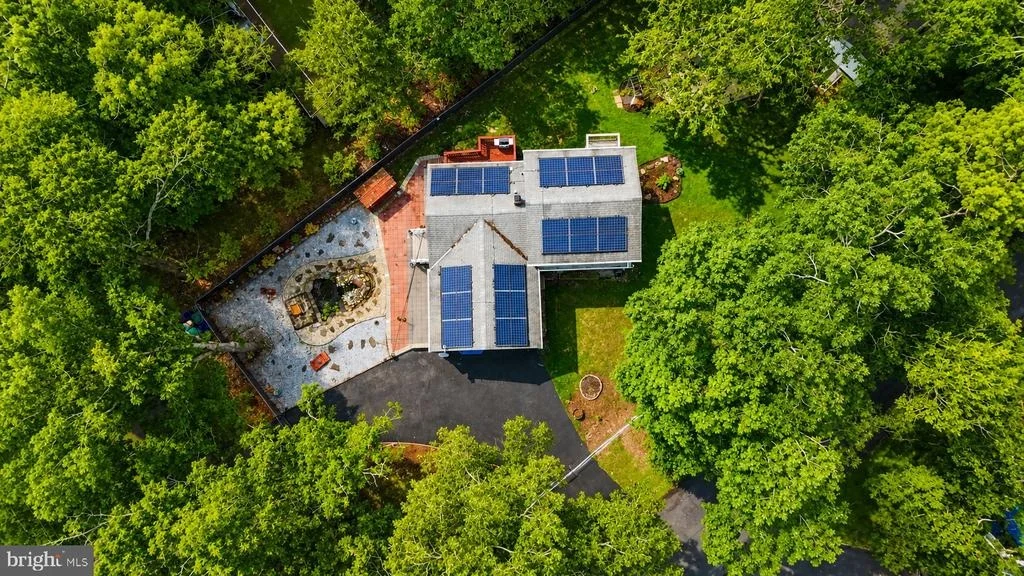 Photo of 107 W BEACH ROAD