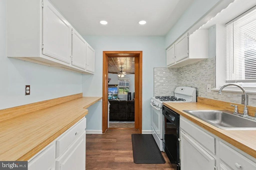 Photo of 11109 BUCKNELL DRIVE