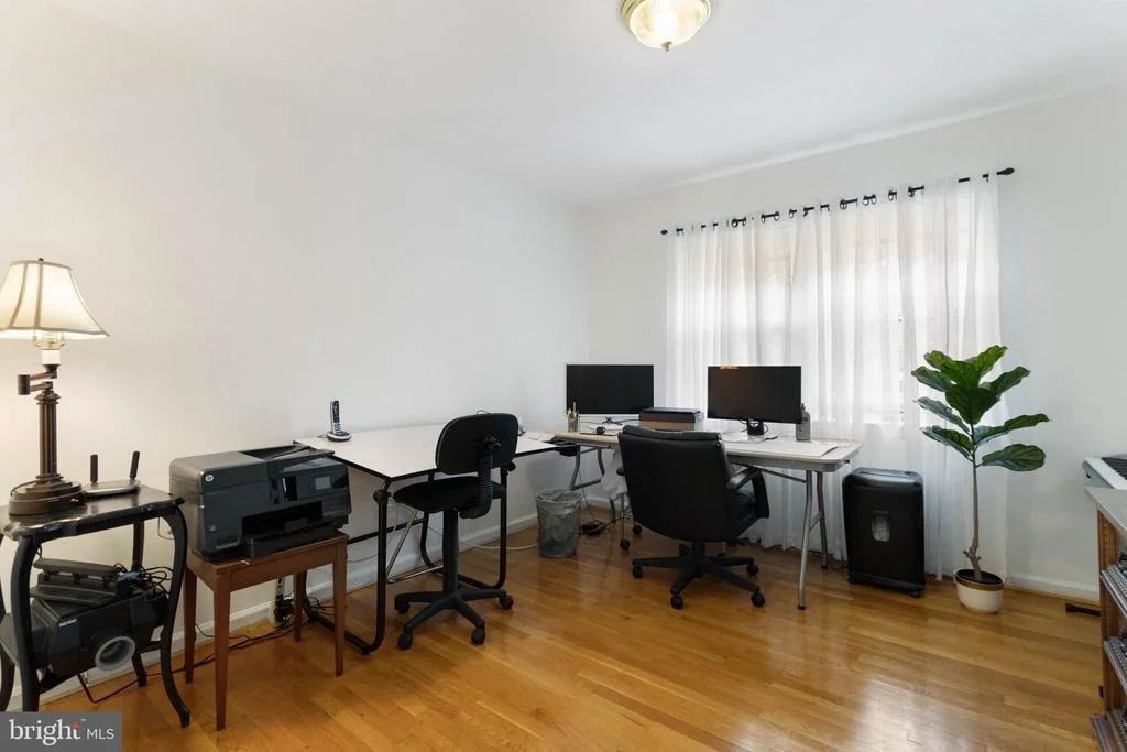 Photo of 2609 VILLAGE LANE