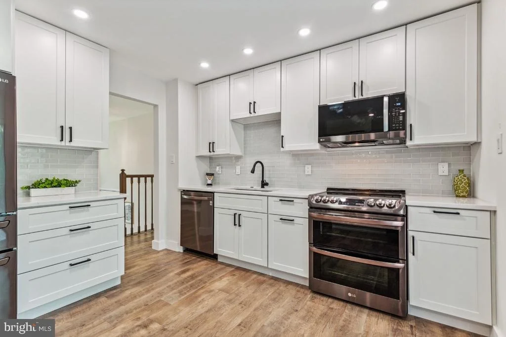 Photo of 9246 ROCKEFELLER LANE