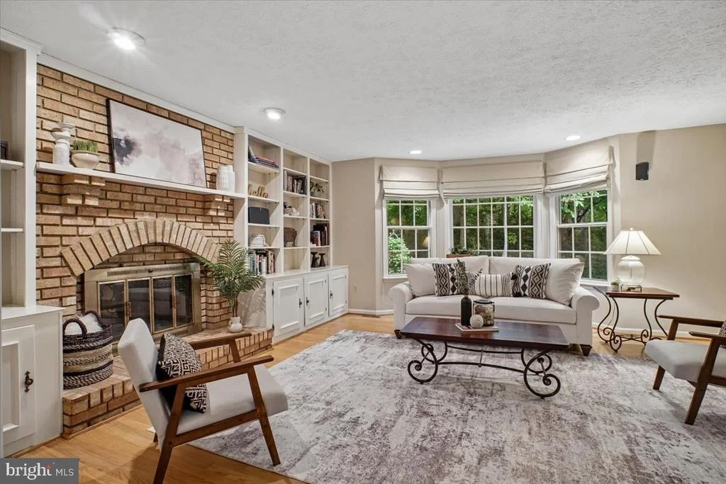 Photo of 4915 SHADOW VALLEY DRIVE