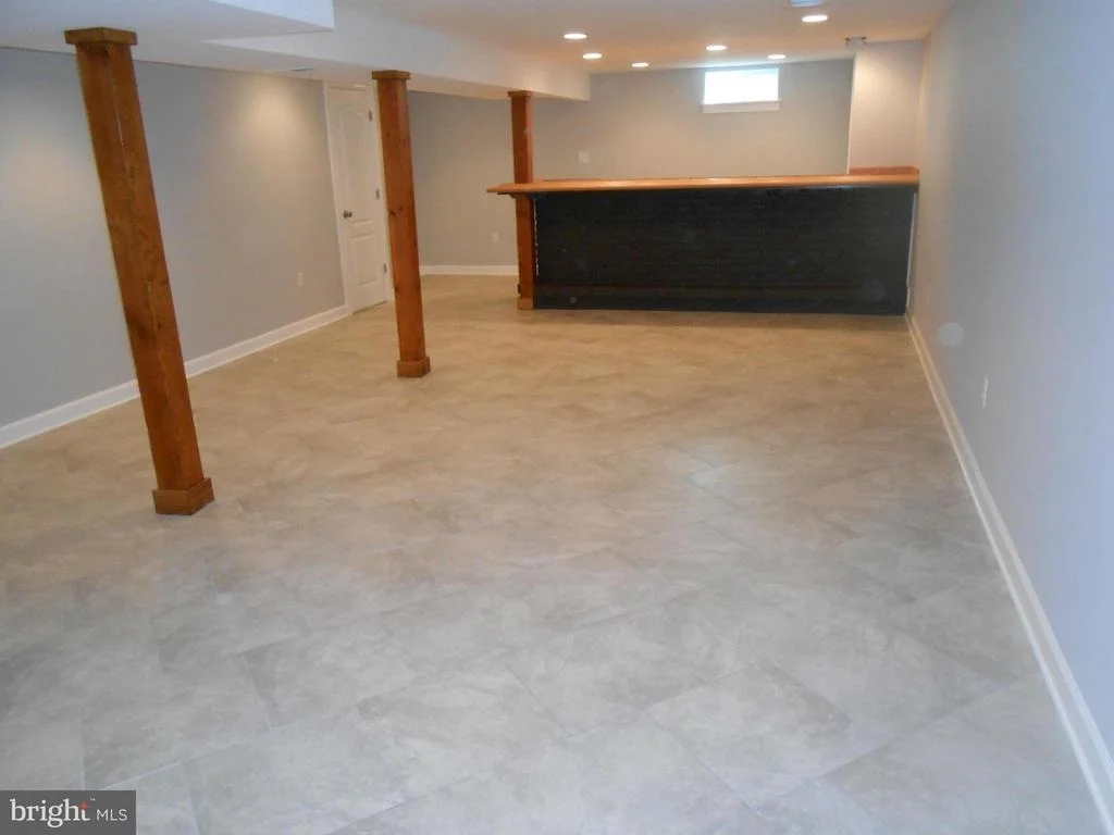 Photo of 7602 MCCLELLAN AVENUE