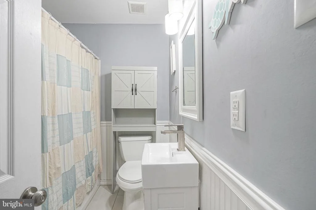 Photo of 35 SAINT CHARLES PLACE