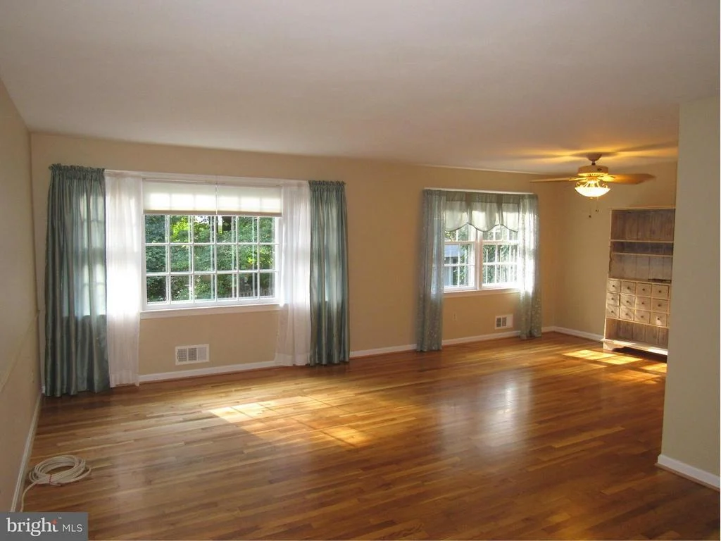 Photo of 6700 HUNTSMAN BOULEVARD