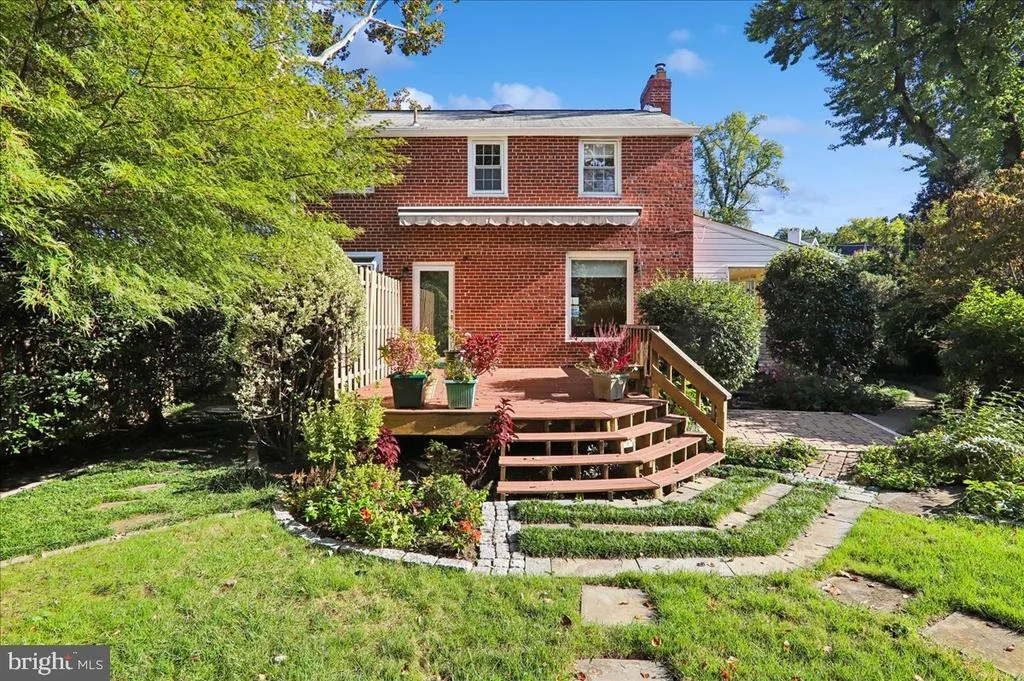 Photo of 8616 LYNBROOK DRIVE