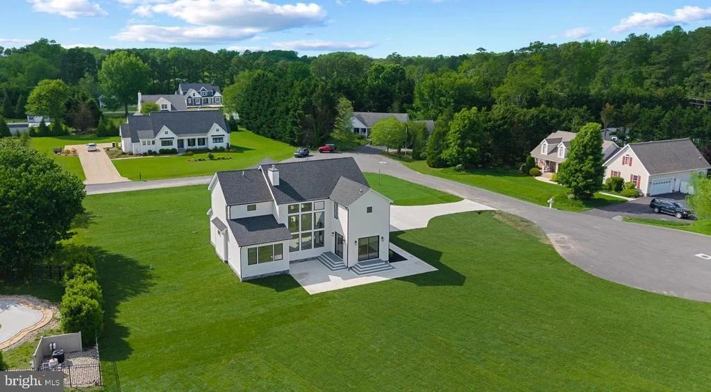 Photo of 3 PERSIMMON LANE