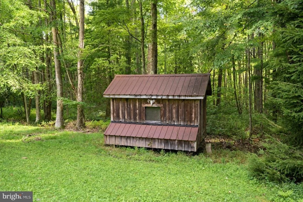 Photo of 5847 BITTINGER ROAD