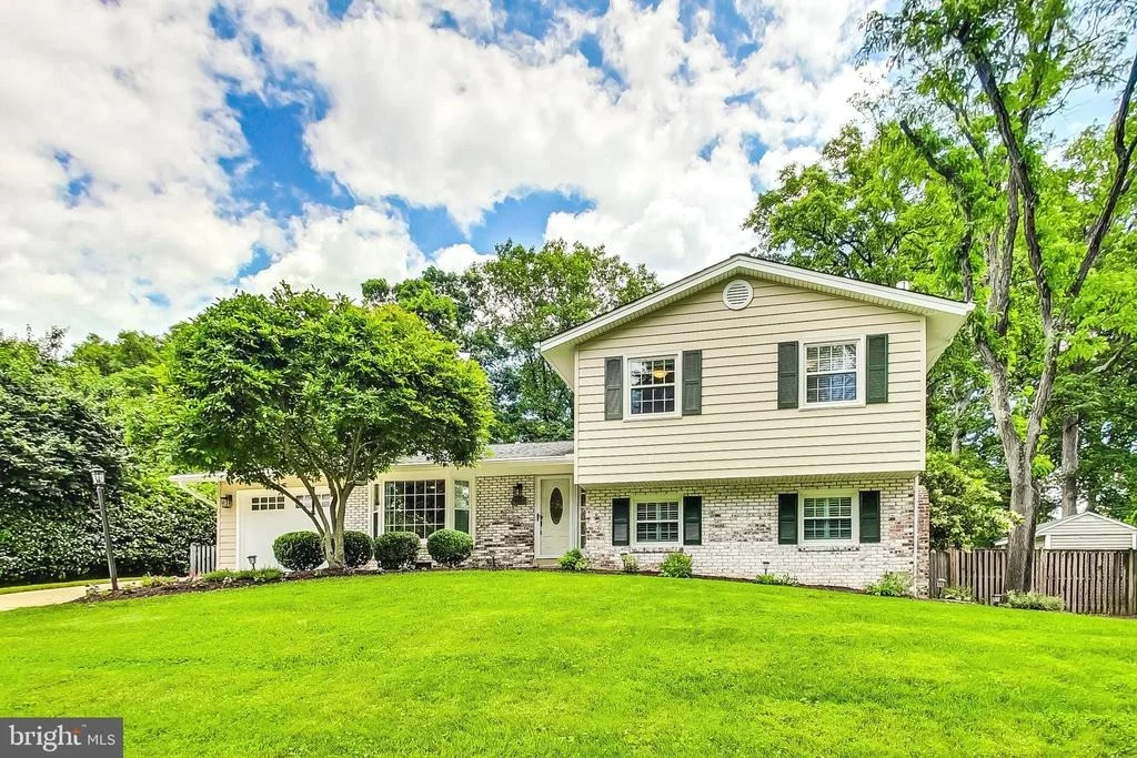 Photo of 4903 GADSEN DRIVE