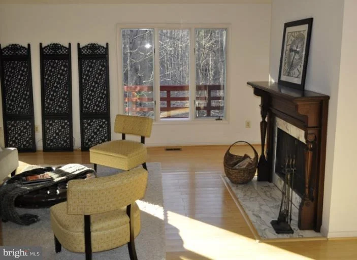 Photo of 1408 COLLEEN LANE